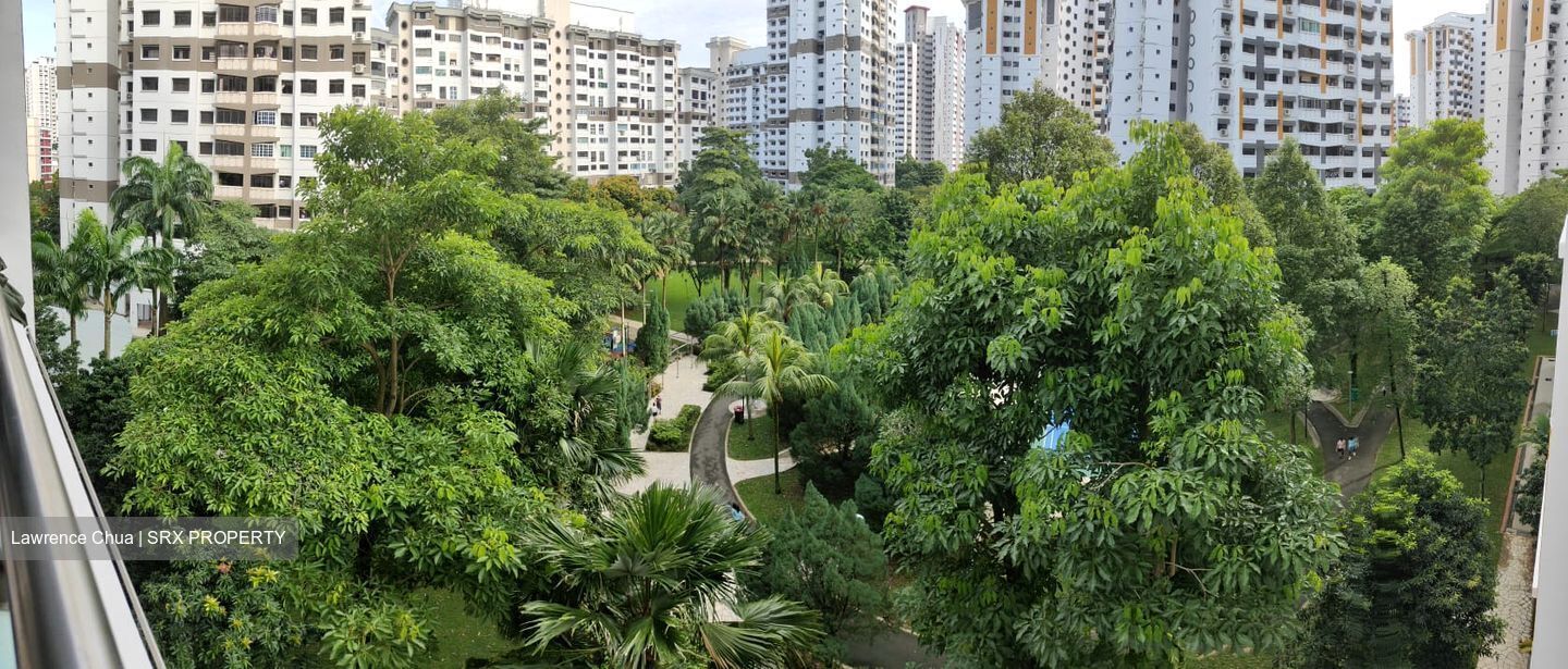 Jurong East Street 21 (Jurong East),  #382402991